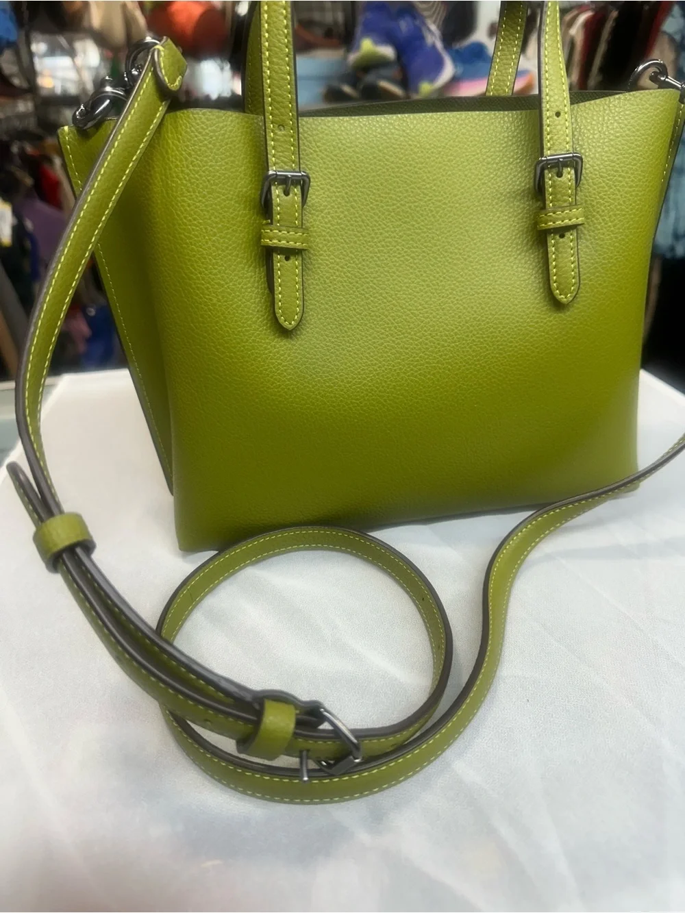 Coach Mollie Tote Bag 25. New no tag